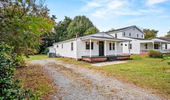 153 W Lillington St, Angier, NC 27501