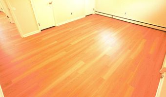 66 SHERWOOD Ct, Dover, DE 19904