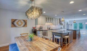7 PIERSON Dr, Hockessin, DE 19707