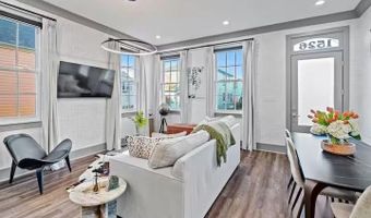 1526 SAINT ANN St, New Orleans, LA 70116
