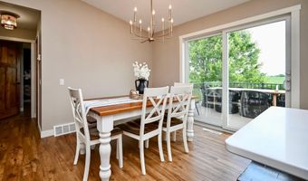 206 Park Ave, Altura, MN 55910