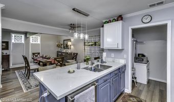 106 Glen Cove Rd, Brandon, MS 39047