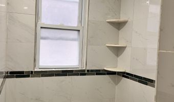 82 W 27TH St, Bayonne, NJ 07002