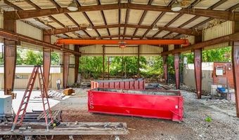 16136 White Ave, Allen Park, MI 48101