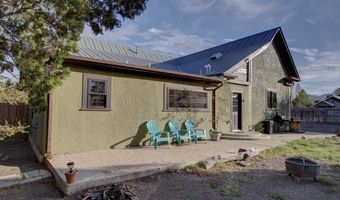 405 W Avenue E, Alpine, TX 79830