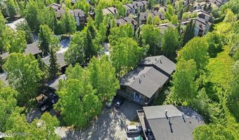 7207 Foxridge Cir #D-4, Anchorage, AK 99518