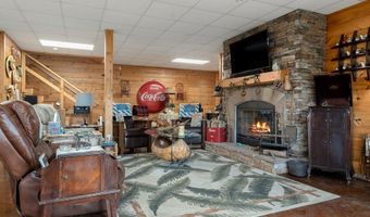 1062 Wilder Hwy, Alpine, TN 38543