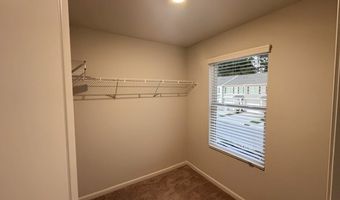 119 Village Green Dr, Adairsville, GA 30103