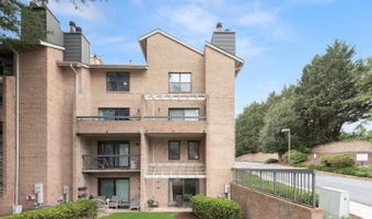 4 DUDLEY Ct, Bethesda, MD 20814