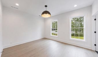 245 Mayfair Ct, Alpharetta, GA 30009