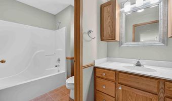 5574 Bantry Ln, Fitchburg, WI 53711