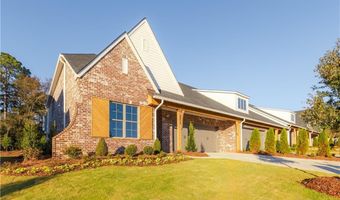 2225 BELLEVUE Pl, Auburn, AL 36830