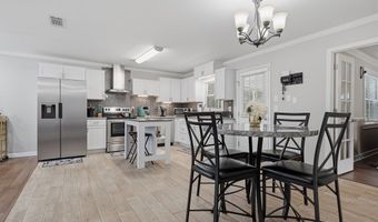 2315 Juniper Dr, Albany, GA 31721