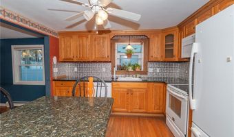 105 Fordson Ave, Cranston, RI 02910