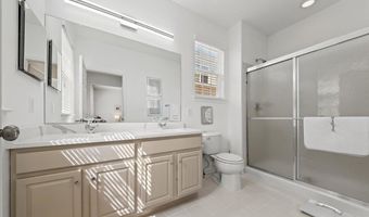 34 Ables Run Dr, Absecon, NJ 08201