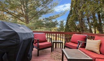 220 PRIMROSE Ln, Ambler, PA 19002