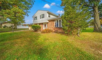 3335 N Maple Ln, Ashtabula, OH 44004