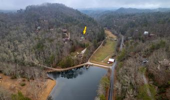 67 Hemlock Dr, Almond, NC 28702