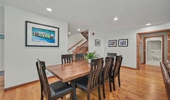 1066 Lake Viking Ter, Altamont, MO 64620