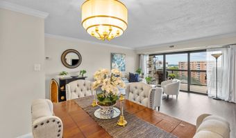 203 YOAKUM Pkwy 1406, Alexandria, VA 22304