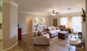 401 Old Town Cir, Brandon, MS 39042