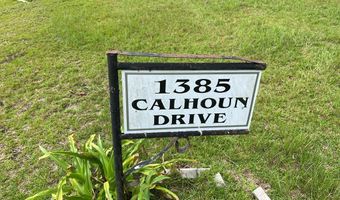 1385 Calhoun Dr, Abbeville, AL 36310