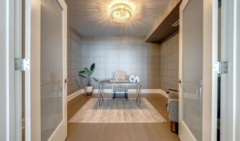 310 STRAND St 304, Alexandria, VA 22314