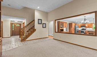 301 E WAYFARER Ln, Appleton, WI 54913