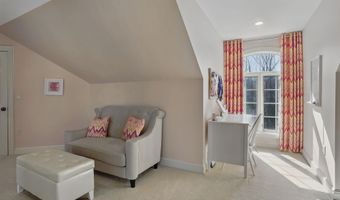 7 Champagne Ter, Bedford, NH 03110
