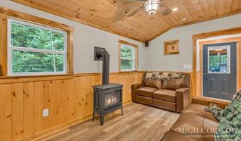 166 Charlie Hicks Rd, Banner Elk, NC 28604