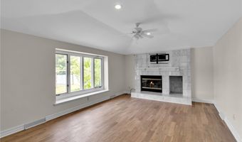 10 San Mateo Ct, Amherst, NY 14051