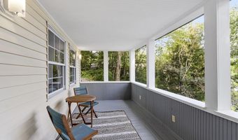49 Sebbins Pond Dr, Bedford, NH 03110