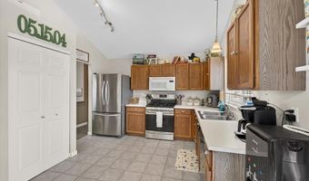 1873 Fox Pointe Dr, Arnold, MO 63010