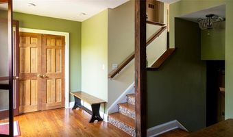 113 Coggeshall Ave, Newport, RI 02840