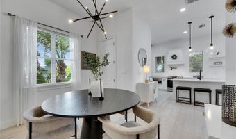 6512 SIMONE SHORES Cir, Apollo Beach, FL 33572
