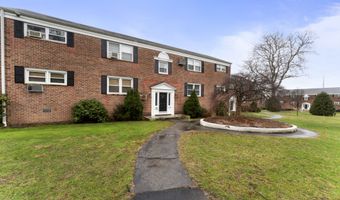82 Strawberry Hill Ave 2, Stamford, CT 06902
