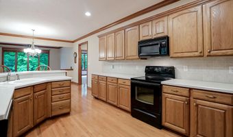 4380 Nottinghill Dr, Avon, IN 46123