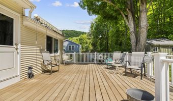 13 Canton Valley Cir, Canton, CT 06019