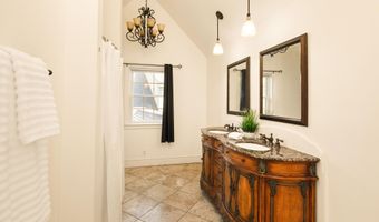 453 Union Rd, Appleton, ME 04862