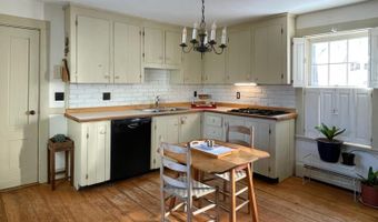 410 Washington St, Bath, ME 04530