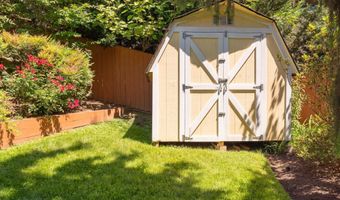 4903 EARLSTON Dr, Bethesda, MD 20816