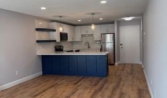 75 Oaklawn Ave 75-319, Cranston, RI 02920