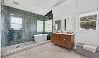 317 W KING St, Orlando, FL 32804