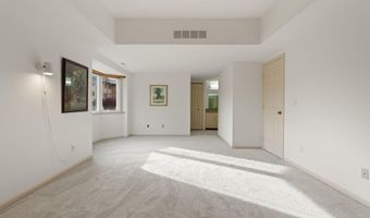 2125 Nature Cove Ct 108, Ann Arbor, MI 48104