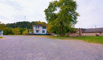 101 Davis, Alderson, WV 24910