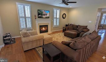 43161 BARNSTEAD Dr, Ashburn, VA 20148
