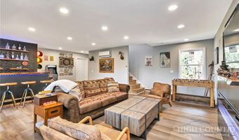 731 River Run Rd, Banner Elk, NC 28604