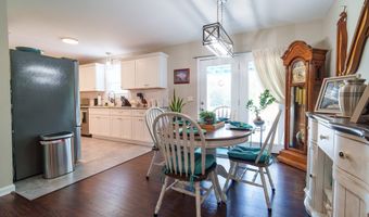 153 Chestnut St, Baxter, TN 38544
