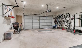 7610 NW 36th St, Bethany, OK 73008