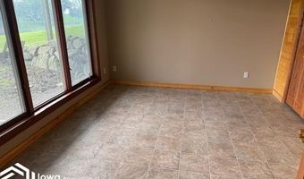 11 Oak Lake Dr, Algona, IA 50511